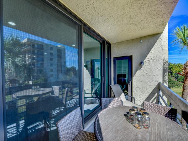 Luxury Vacation Condo in Longboat Key Sleeps 4 Guests